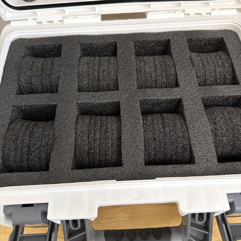 BRAND NEW INVICTA LIMITED EDITION 8-Slot Dive Impact Watch Case White Navy 15x12 - Picture 10 of 13